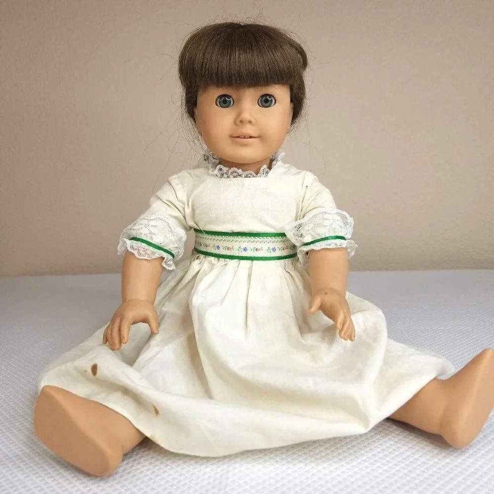 Vintage Mid 90s Pleasant Co American Girl Molly Doll Gray Eyes Tan Body